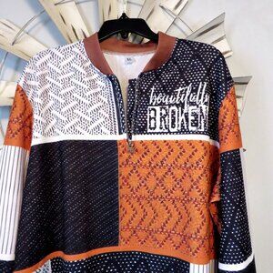 NWOT Beautifully Broken Quarter Zip Unisex Shirt Size XL